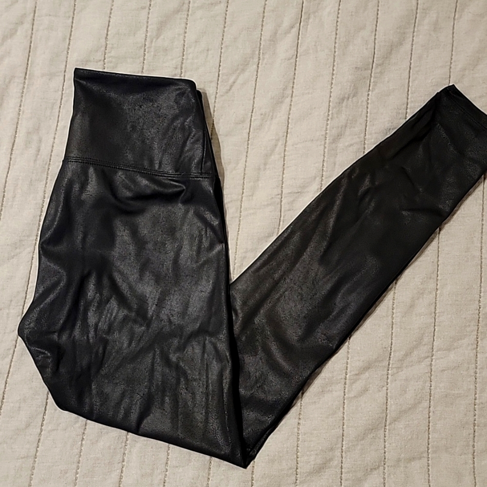 Faux leather leggings